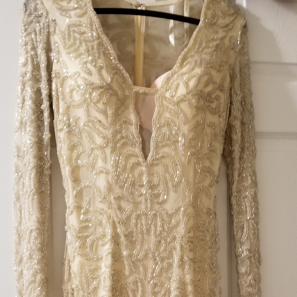 They short above-the-knee Lovely cream sequin even